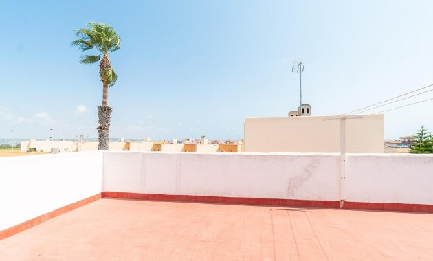Sale - Apartment / flat -
Torrevieja - Torreblanca