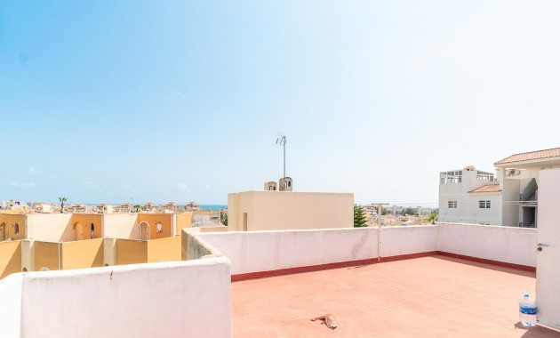 Sale - Apartment / flat -
Torrevieja - Torreblanca