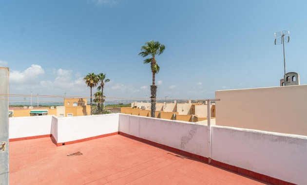 Sale - Apartment / flat -
Torrevieja - Torreblanca