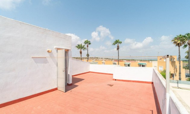 Sale - Apartment / flat -
Torrevieja - Torreblanca