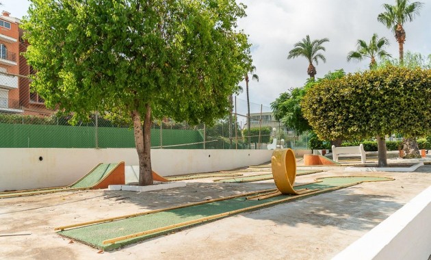 Sale - Apartment / flat -
Torrevieja - Torreblanca