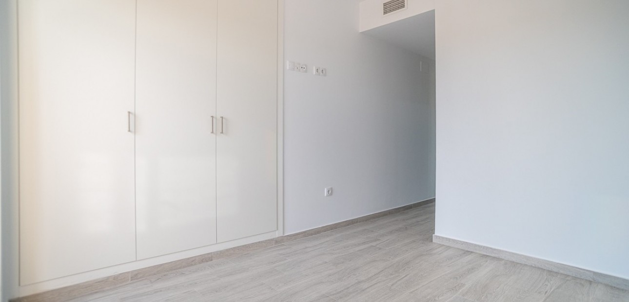Sale - Apartment / flat -
Orihuela Costa - Los Dolses