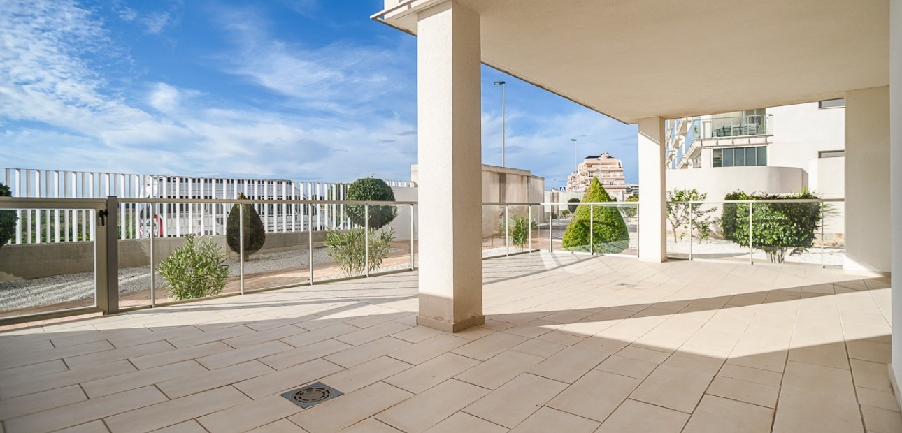 Sale - Apartment / flat -
Orihuela Costa - Los Dolses