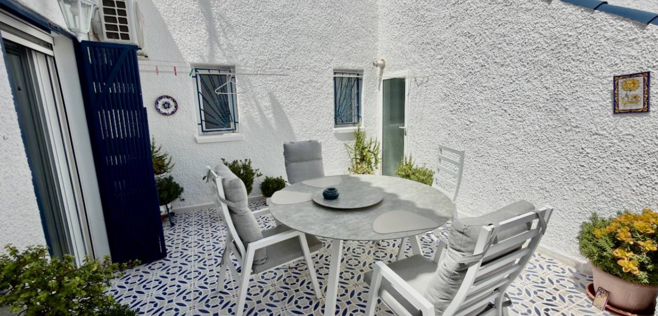 Sale - Villa -
Ciudad Quesada - Costa Blanca