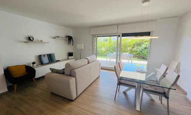 Sale - Apartment / flat -
Entre Naranjo - Vistabella Golf - Entre Naranjos - Vistabella Golf