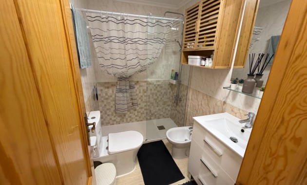 Sale - Apartment / flat -
Torrevieja - Playa del cura