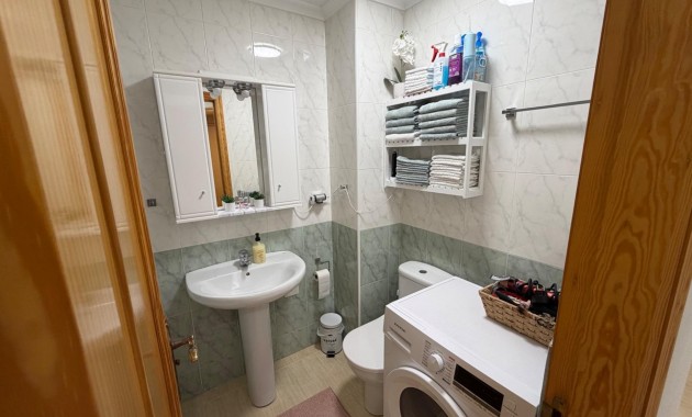 Sale - Apartment / flat -
Torrevieja - Playa del cura