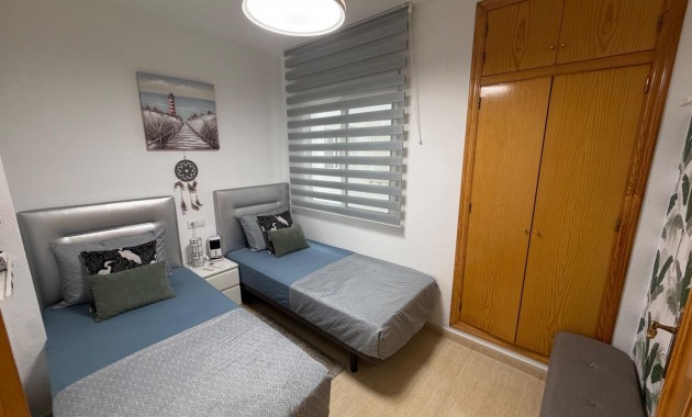 Sale - Apartment / flat -
Torrevieja - Playa del cura