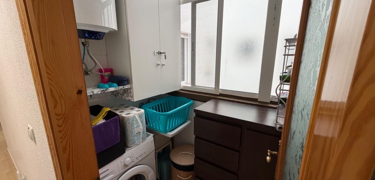 Sale - Apartment / flat -
Torrevieja - Playa del cura