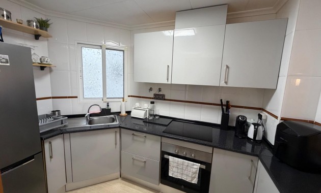 Sale - Apartment / flat -
Torrevieja - Playa del cura