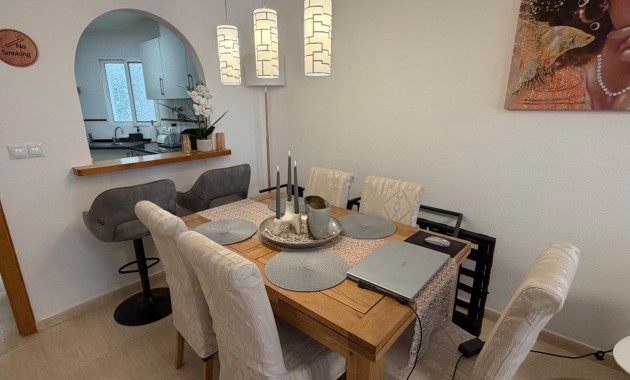 Sale - Apartment / flat -
Torrevieja - Playa del cura