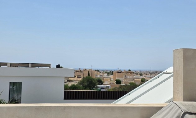Sale - Terraced house -
Orihuela Costa - Lomas de Cabo Roig-Los Dolses