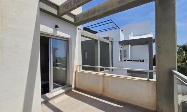 Sale - Terraced house -
Orihuela Costa - Lomas de Cabo Roig-Los Dolses