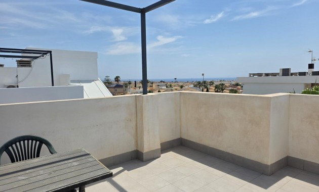 Sale - Terraced house -
Orihuela Costa - Lomas de Cabo Roig-Los Dolses