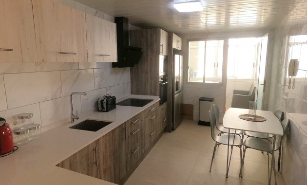 Sale - Apartment / flat -
Algorfa - La Finca Golf Resort