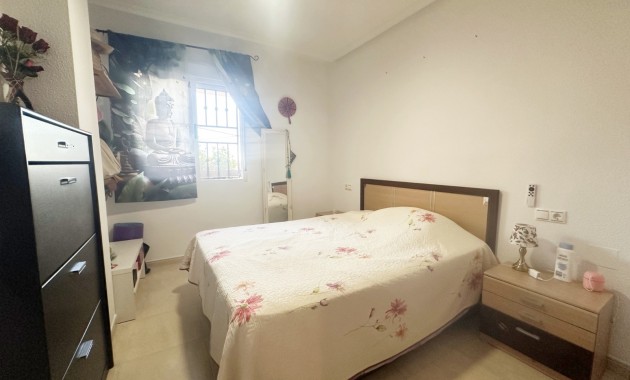 Sale - Apartment / flat -
Orihuela Costa - Los Altos