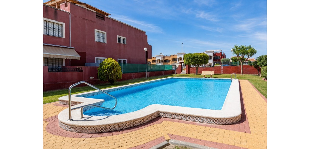 Sale - Apartment / flat -
Orihuela Costa - Los Altos