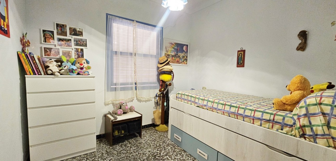 Sale - Building (Mixed-Use) -
Torrevieja - Torrevieja - Centre