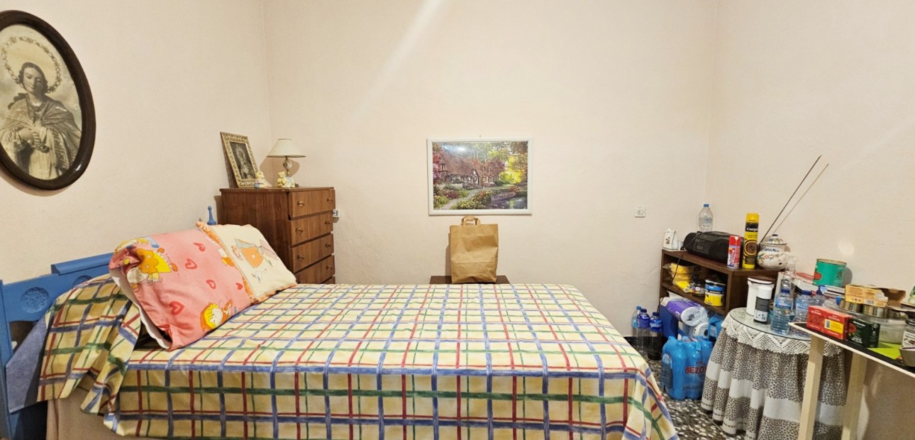 Sale - Building (Mixed-Use) -
Torrevieja - Torrevieja - Centre