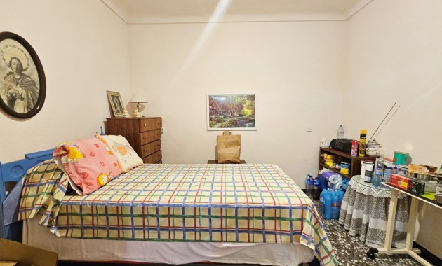 Sale - Building (Mixed-Use) -
Torrevieja - Torrevieja - Centre