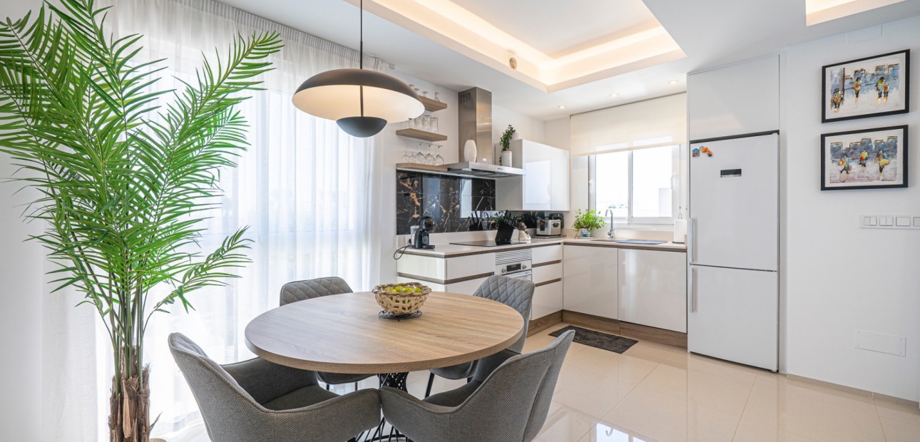 Sale - Apartment / flat -
Ciudad Quesada - La Laguna