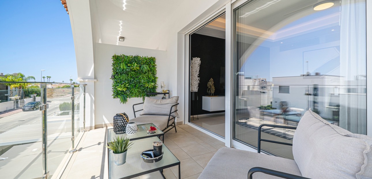 Sale - Apartment / flat -
Ciudad Quesada - La Laguna