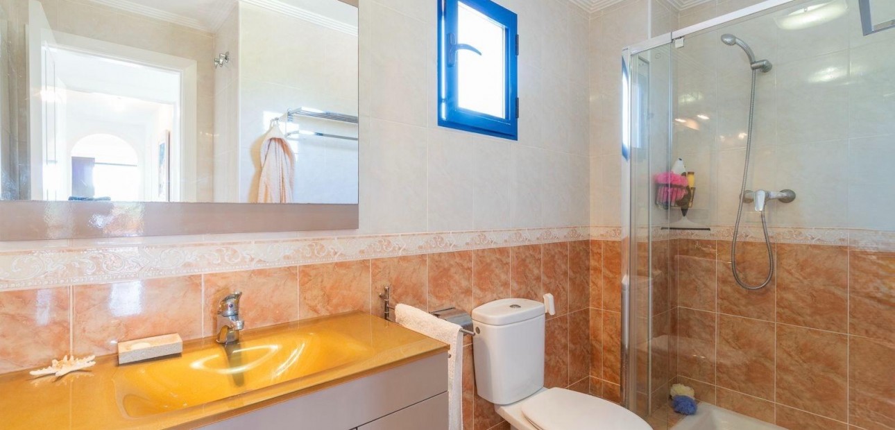 Sale - Apartment / flat -
Orihuela Costa - Altos de Campoamor