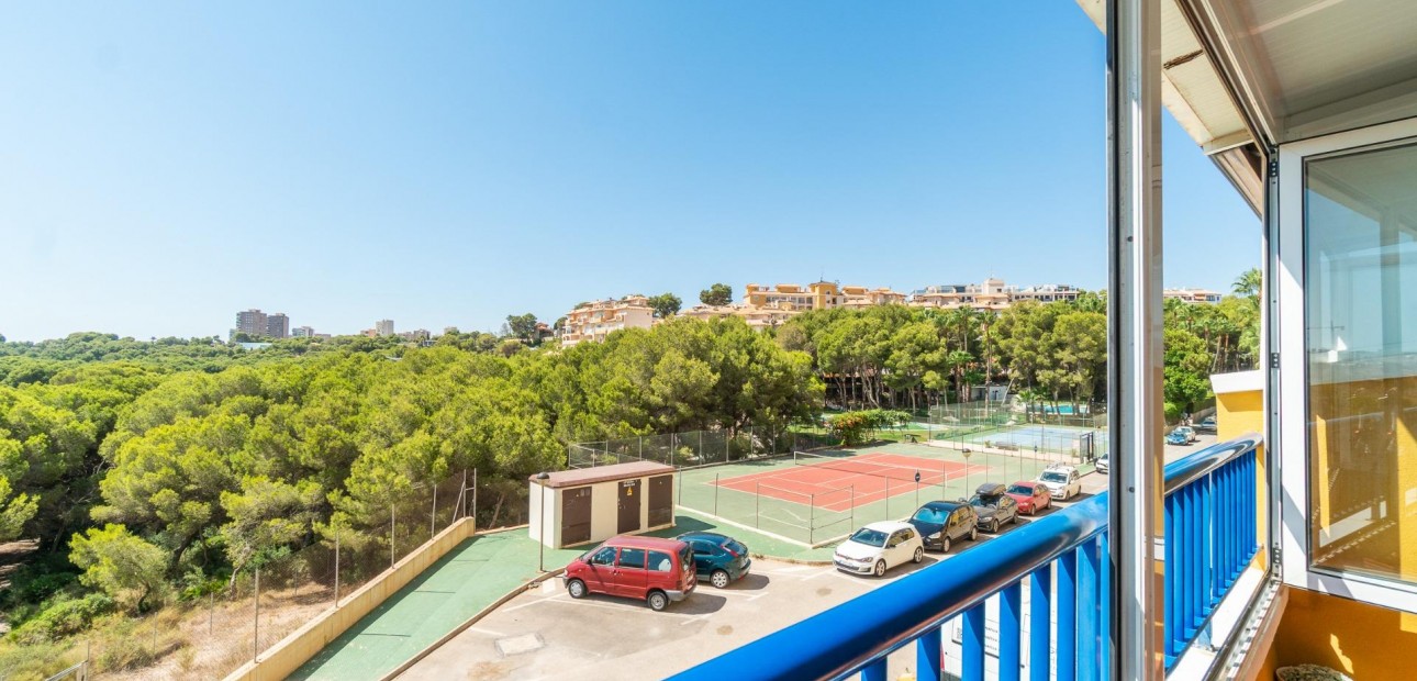 Sale - Apartment / flat -
Orihuela Costa - Altos de Campoamor