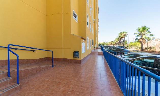 Sale - Apartment / flat -
Orihuela Costa - Altos de Campoamor