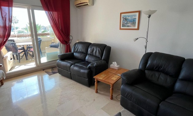 Sale - Apartment / flat -
Orihuela Costa - Playa Flamenca