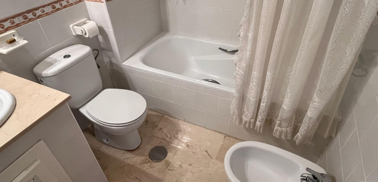 Sale - Apartment / flat -
Orihuela Costa - Playa Flamenca