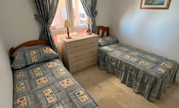Sale - Apartment / flat -
Orihuela Costa - Playa Flamenca