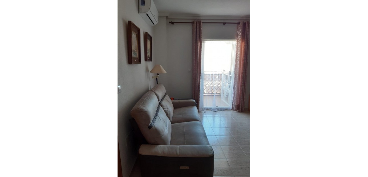 Sale - Terraced house -
Torrevieja - Los Balcones - Los Altos del Edén