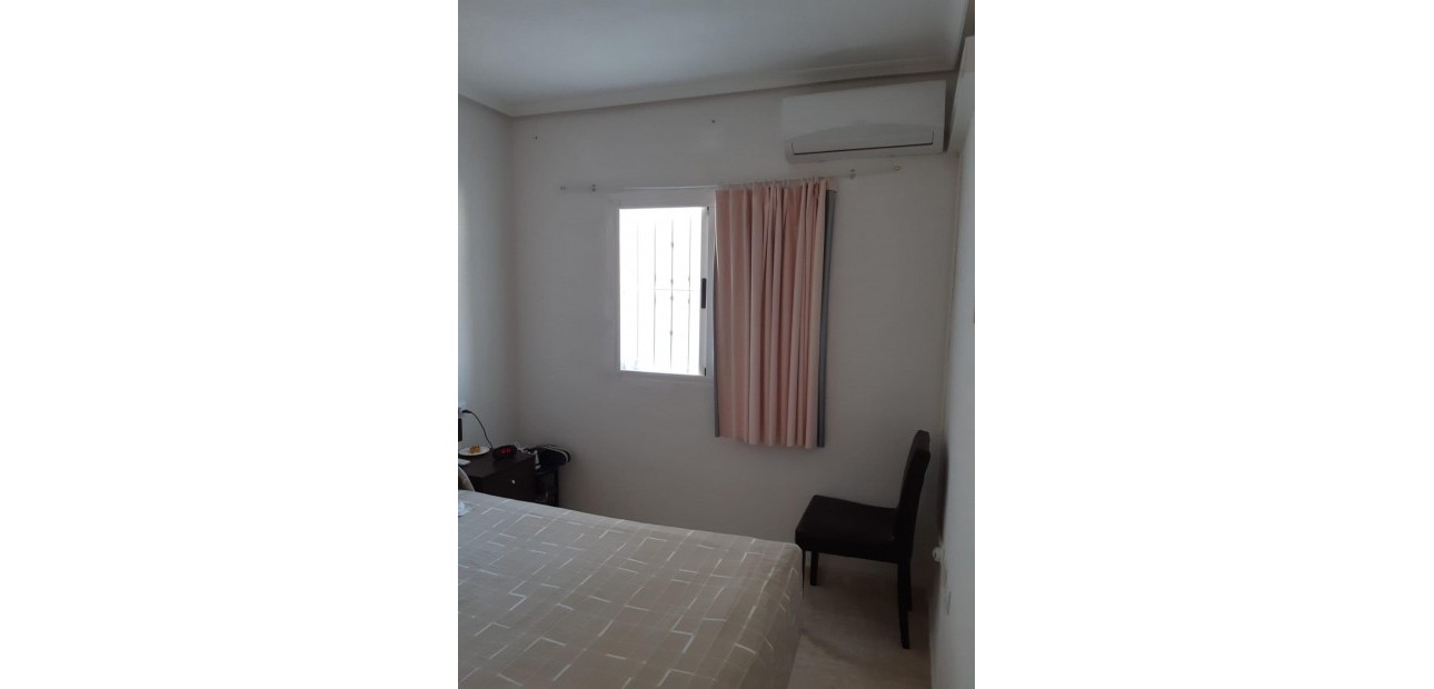 Sale - Terraced house -
Torrevieja - Los Balcones - Los Altos del Edén