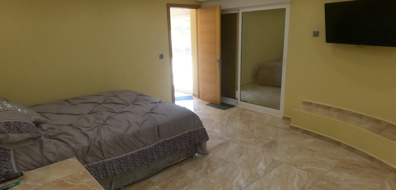 Sale - Detached Villa -
Algorfa - La Finca Golf Resort