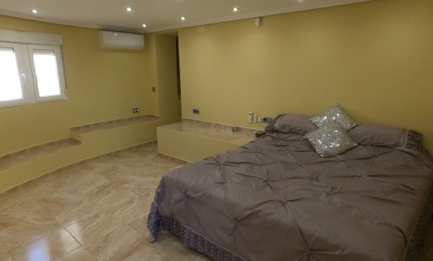 Sale - Detached Villa -
Algorfa - La Finca Golf Resort