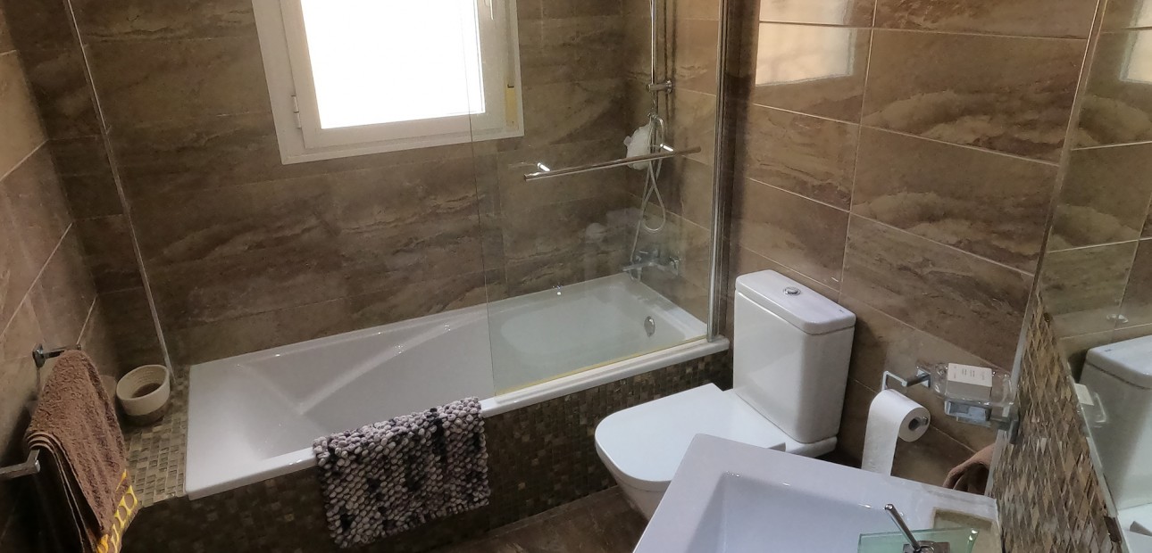 Sale - Detached Villa -
Algorfa - La Finca Golf Resort