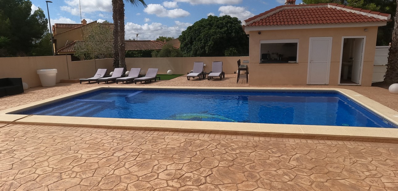 Sale - Detached Villa -
Algorfa - La Finca Golf Resort