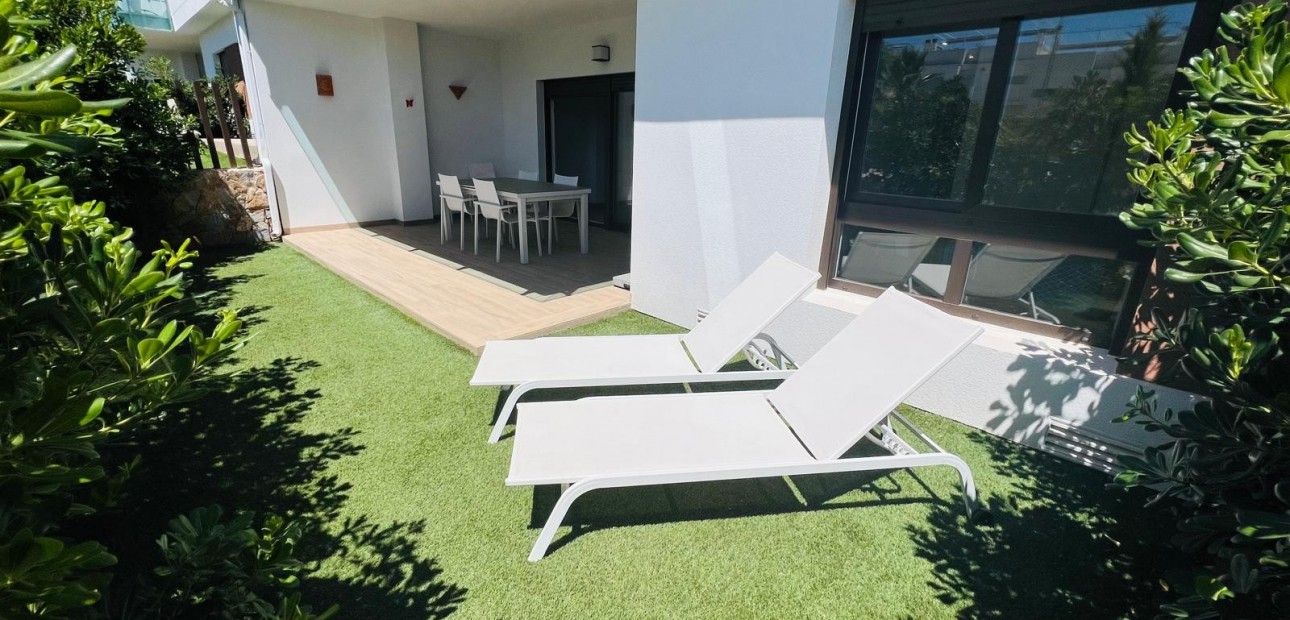 Sale - Apartment / flat -
Entre Naranjo - Vistabella Golf - Entre Naranjos - Vistabella Golf