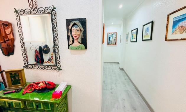 Sale - Apartment flat -
Los Montesinos - La Herrada