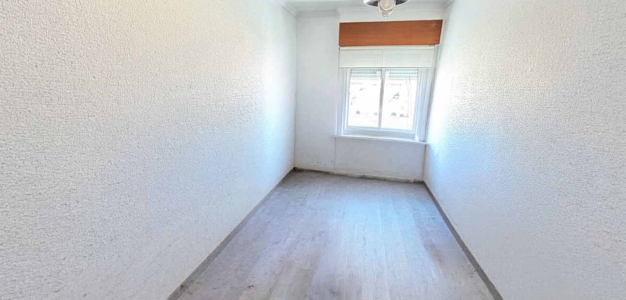 Sale - Apartment flat -
Los Montesinos - La Herrada