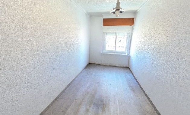 Sale - Apartment flat -
Los Montesinos - La Herrada