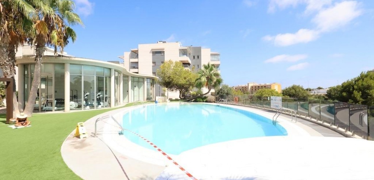 Sale - Apartment / flat -
Orihuela Costa - Los Dolses