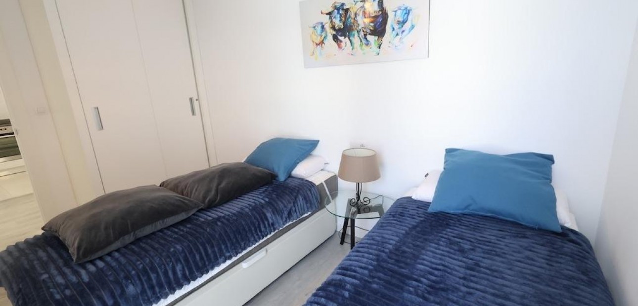 Sale - Apartment / flat -
Orihuela Costa - Los Dolses