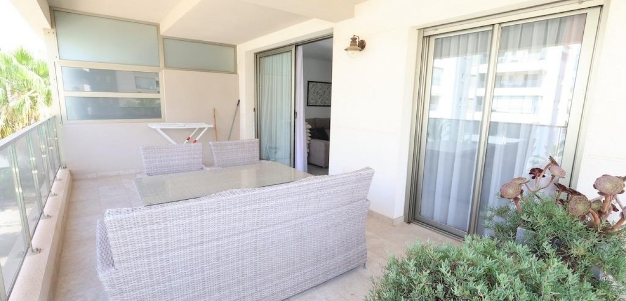 Sale - Apartment / flat -
Orihuela Costa - Los Dolses