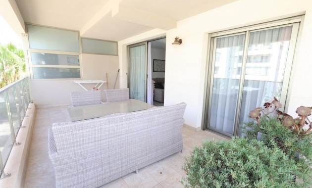 Sale - Apartment / flat -
Orihuela Costa - Los Dolses