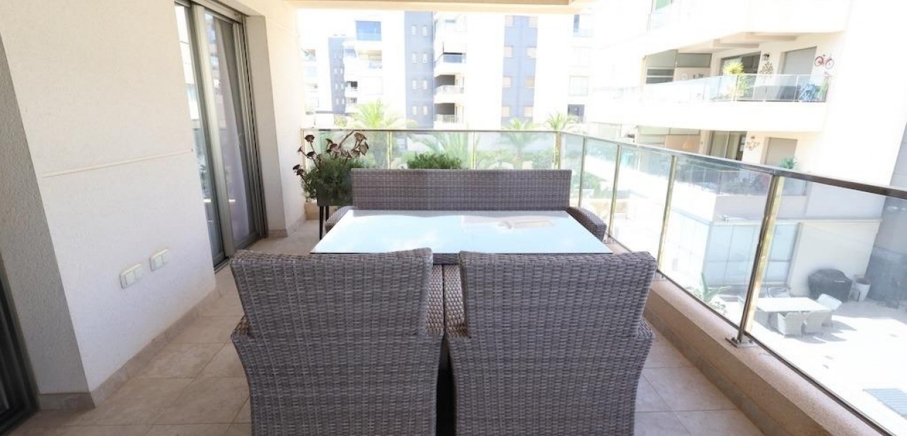 Sale - Apartment / flat -
Orihuela Costa - Los Dolses