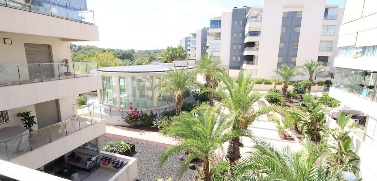 Sale - Apartment / flat -
Orihuela Costa - Los Dolses