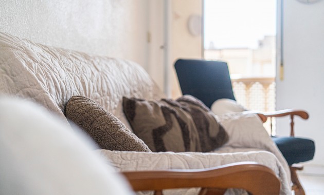 Sale - Apartment / flat -
Torrevieja - Torrevieja - Centre