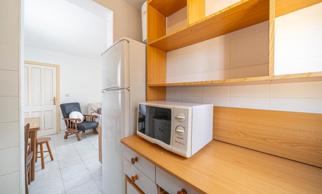 Sale - Apartment / flat -
Torrevieja - Torrevieja - Centre